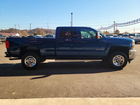 Used 2019 Chevrolet Silverado 3500 W/T w/ WT Convenience Package image 25