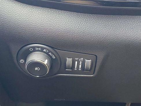 New 2026 Jeep Compass Latitude AWD/4WD image 31
