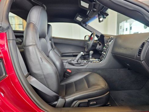 Used 2008 Chevrolet Corvette Coupe w/ Preferred Equipment Group RWD image 10