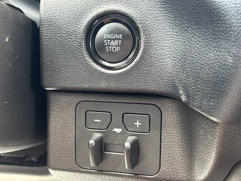 Used 2025 Toyota Tundra SR5 w/ SR5 Convenience Package AWD/4WD image 21