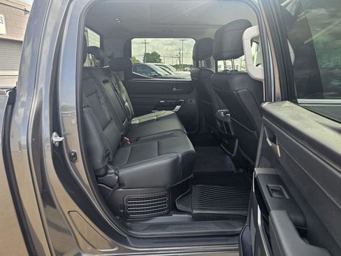 Used 2022 Toyota Tundra Limited image 15