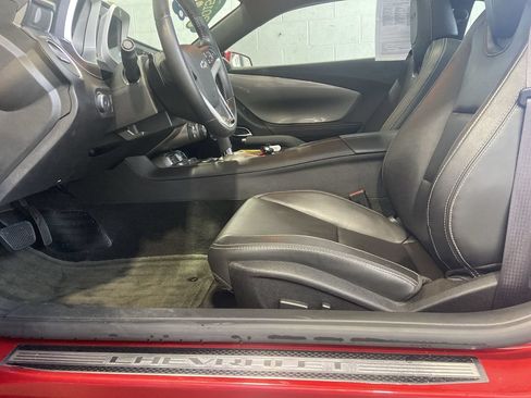 Used 2015 Chevrolet Camaro SS w/ LPO, Black Appearance Package RWD image 20