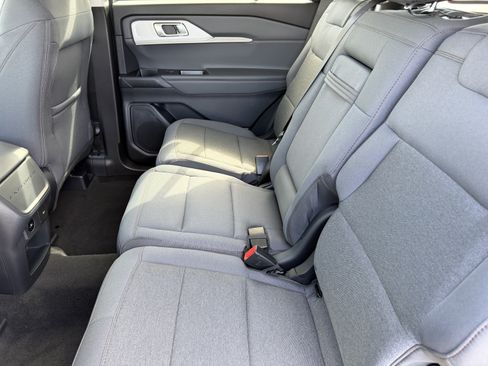 New 2026 Ford Explorer Active AWD/4WD image 11