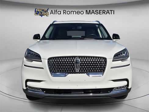 Used 2020 Lincoln Aviator Reserve w/ Equipment Group 201A image 5