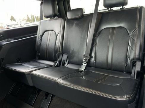 Used 2023 Ford Expedition Max Platinum image 24