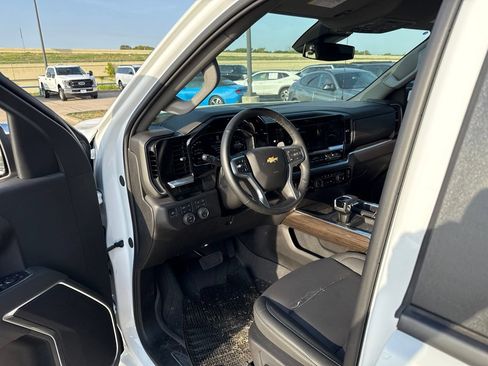 Used 2026 Chevrolet Silverado 1500 LT w/ Texas Edition Plus AWD/4WD image 21