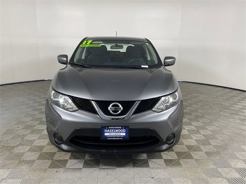 Used 2017 Nissan Rogue Sport S w/ S Appearance Package image 25