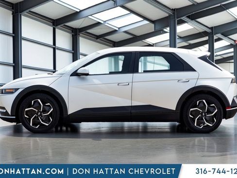 Used 2024 Hyundai Ioniq 5 SEL AWD/4WD image 3
