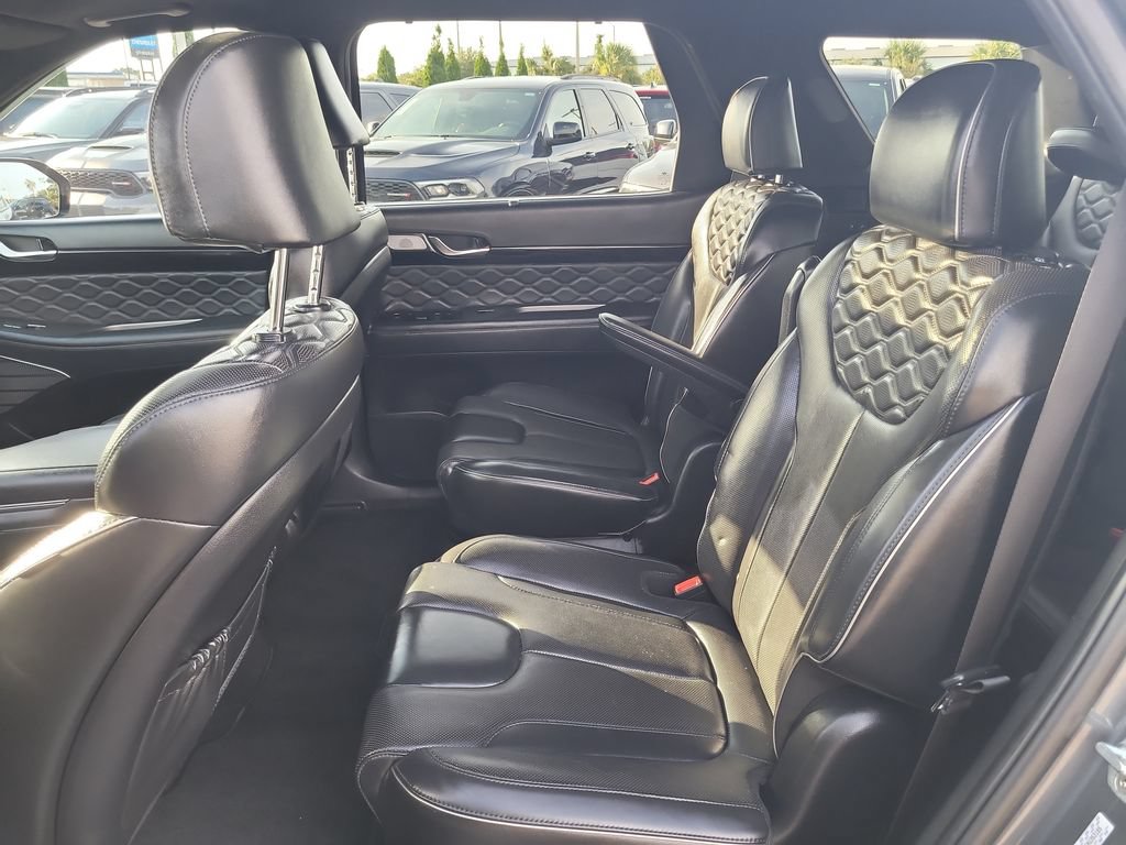 Used 2022 Hyundai Palisade Calligraphy FWD image 13