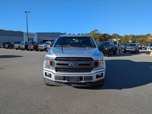 Used 2018 Ford F150 XLT w/ Equipment Group 302A Luxury image 8