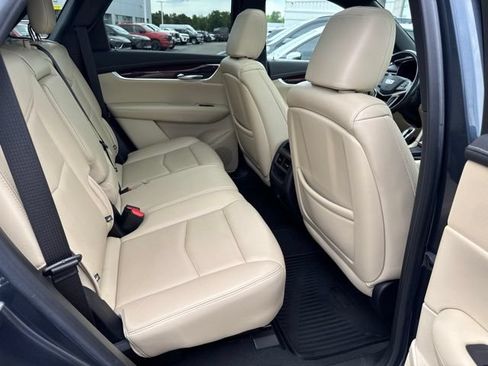 Used 2019 Cadillac XT5 Luxury AWD/4WD image 24