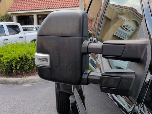 Used 2023 Ford F350 XLT AWD/4WD image 12