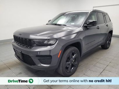 Used 2023 Jeep Grand Cherokee Altitude