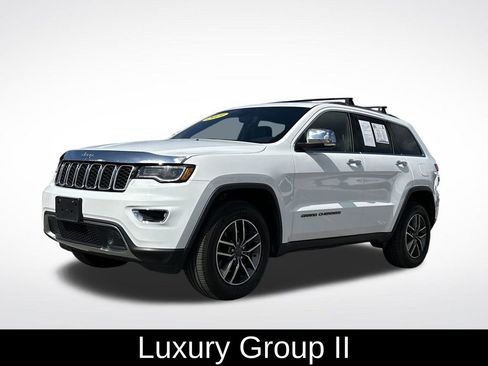 Used 2019 Jeep Grand Cherokee Limited w/ Luxury Group II image 2