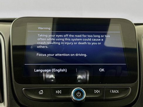Used 2024 Chevrolet Malibu LT FWD image 17