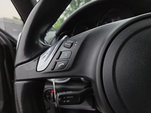 Used 2013 Porsche Cayenne S AWD/4WD image 21