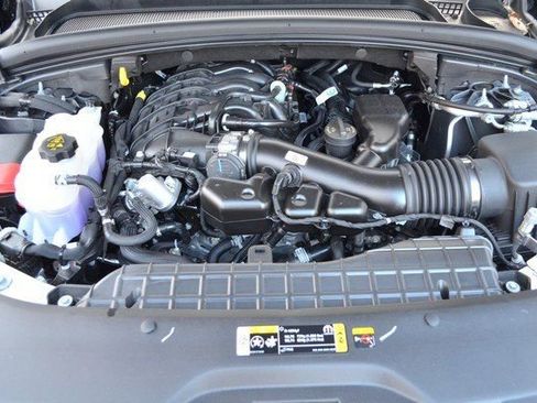 New 2025 Jeep Grand Cherokee Limited w/ Luxury Tech Group II image 37