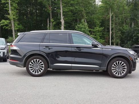 Used 2024 Lincoln Aviator AWD w/ Premium Package image 7