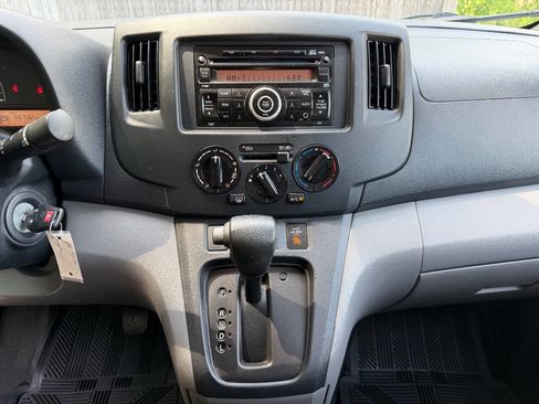 Used 2017 Chevrolet City Express LS FWD image 12