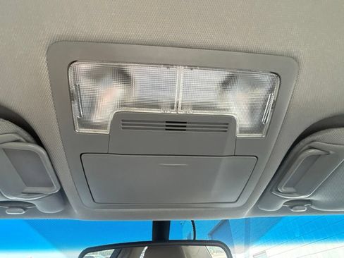 Used 2013 Toyota Camry FWD image 14