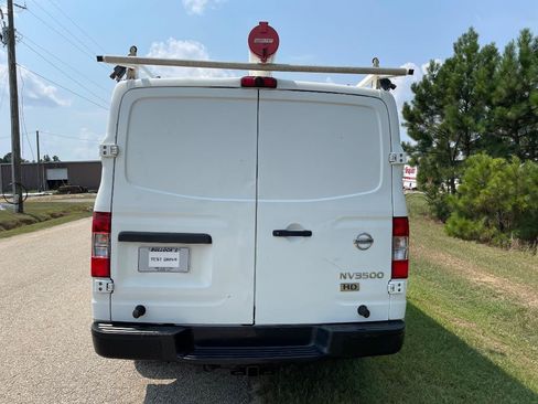 Used 2016 Nissan NV 3500 S w/ Power Package RWD image 8