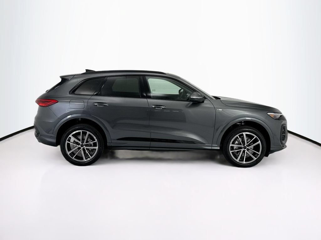 Used 2026 Audi Q5 Premium Plus AWD/4WD image 4