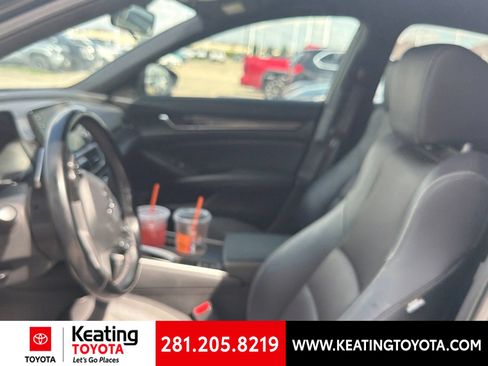 Used 2020 Honda Accord Sport image 8