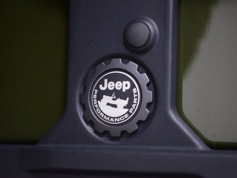 Used 2024 Jeep Wrangler Unlimited Sport AWD/4WD image 21