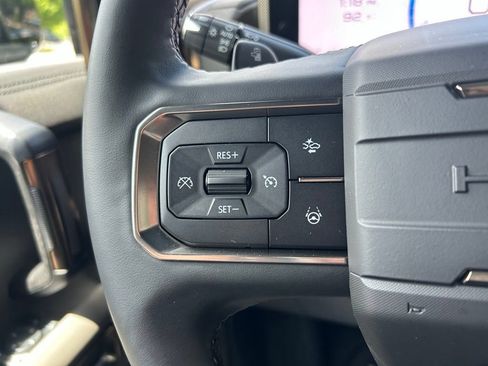 Used 2025 GMC Hummer EV 3X AWD/4WD image 18