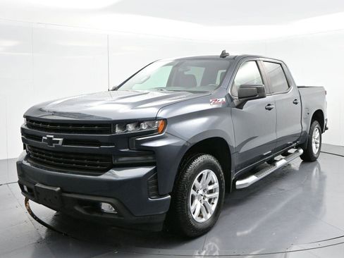 Used 2020 Chevrolet Silverado 1500 RST image 3