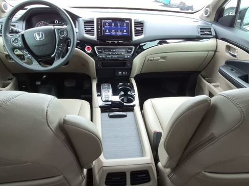 Used 2020 Honda Ridgeline RTL-E image 42