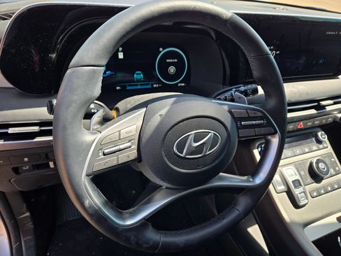 Used 2024 Hyundai Palisade SEL w/ Premium Package FWD image 10