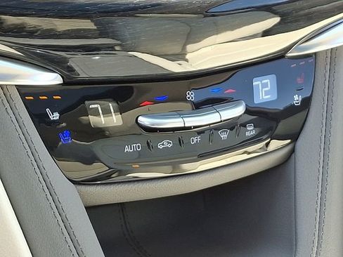 Certified 2025 Cadillac XT6 Premium Luxury w/ LPO, Floor Liner Package image 16