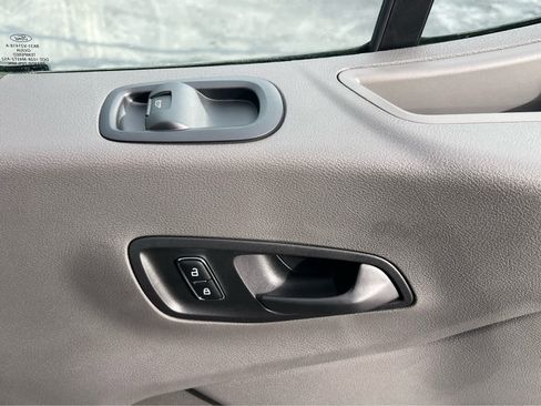 New 2026 Ford Transit 250 148 Medium Roof Extended AWD image 18
