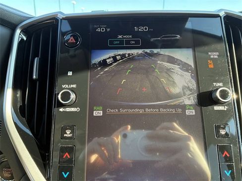 Used 2024 Subaru Ascent Premium w/ Convenience Package image 32