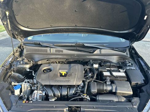 Used 2024 Kia Forte LXS FWD image 21
