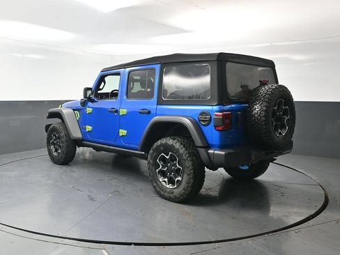 Used 2021 Jeep Wrangler Unlimited Rubicon 4xe w/ Cold Weather Group AWD/4WD image 12