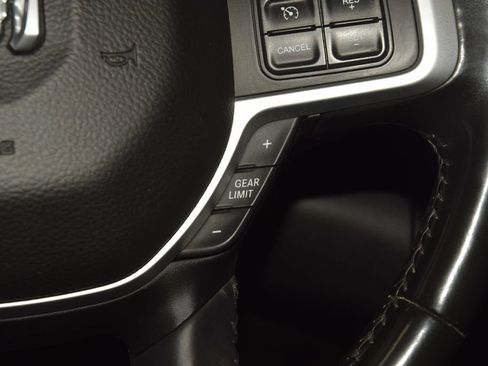 Used 2020 RAM 2500 Big Horn w/ Level 2 Equipment Group AWD/4WD image 40