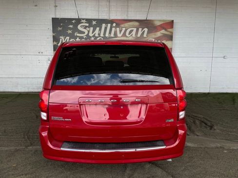 Used 2013 Dodge Grand Caravan SE image 4