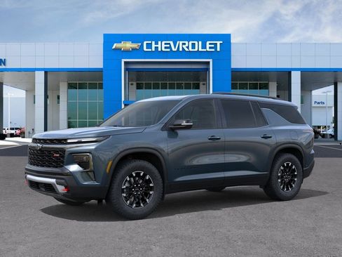 New 2026 Chevrolet Traverse Z71 w/ Driver Confidence Package AWD/4WD image 2