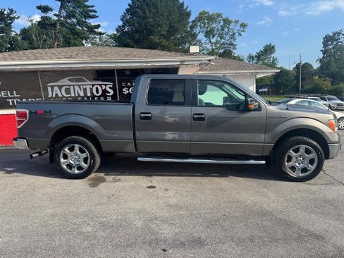 Used 2013 Ford F150 XLT w/ Luxury Equipment Group AWD/4WD image 2