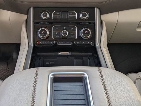 Used 2022 GMC Yukon Denali w/ Denali Ultimate Package image 24