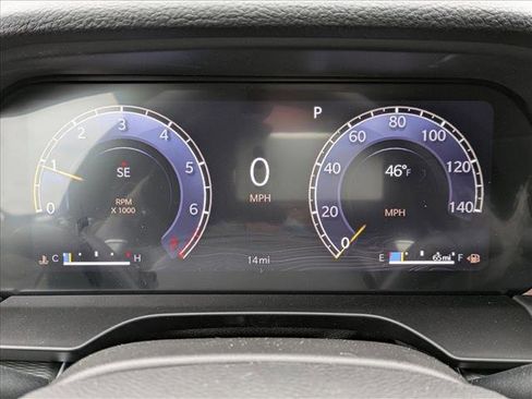 New 2025 Jeep Grand Cherokee Laredo w/ Luxury Tech Group I image 11