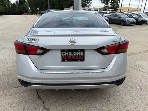 Used 2022 Nissan Altima 2.5 SV FWD image 7