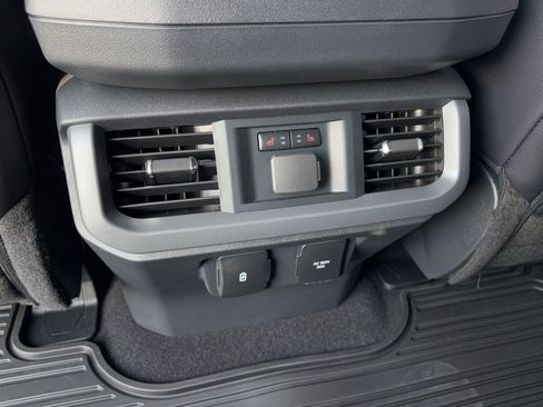 New 2025 Ford F150 Lariat w/ Equipment Group 502A High image 54