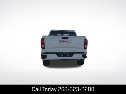New 2026 GMC Sierra 1500 Elevation image 7
