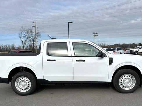 New 2025 Ford Maverick XL w/ Equipment Group 101A AWD/4WD image 2