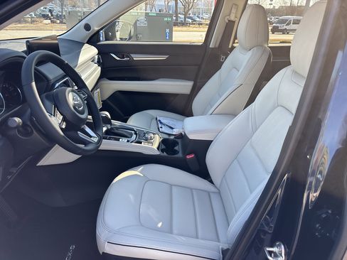 New 2025 MAZDA CX-5 AWD 2.5 S w/ Premium Plus Pkg image 15