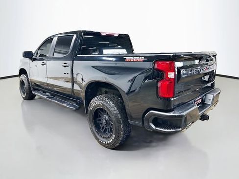Used 2021 Chevrolet Silverado 1500 Custom Trail Boss w/ LPO, Dark Essentials Package AWD/4WD image 9