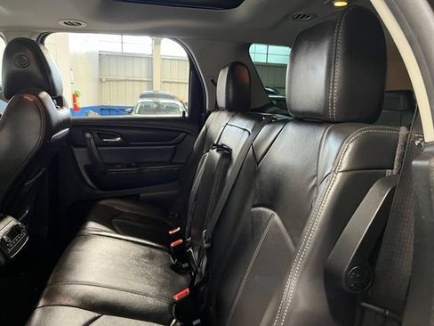 Used 2017 GMC Acadia Limited SLT FWD image 18